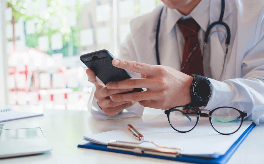 Ways healthcare organizations use sms to increase productivity